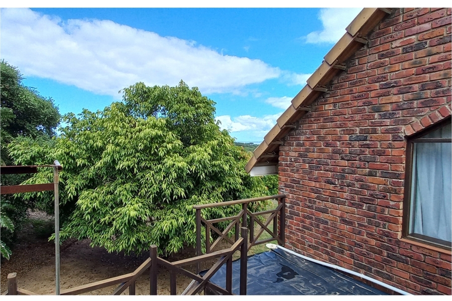 2 Bedroom Property for Sale in Hersham Western Cape